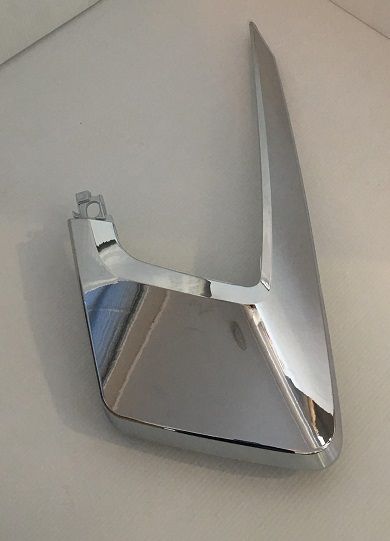 Front Bumper Top Chrome, RH