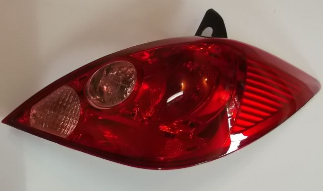 Taillight, RH 4086 5DR