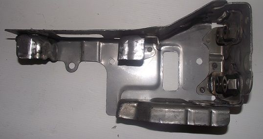 Side Axle Support, RH
