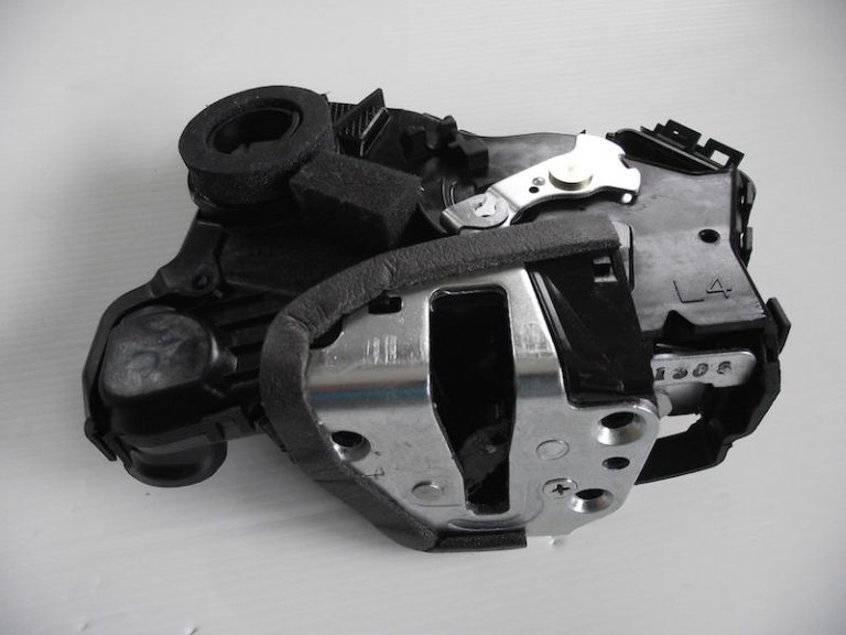 Door Latch, LF Manual