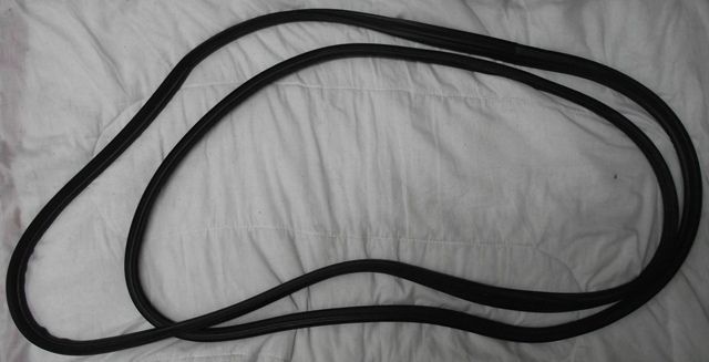 Tailgate Rubber, Wide Body