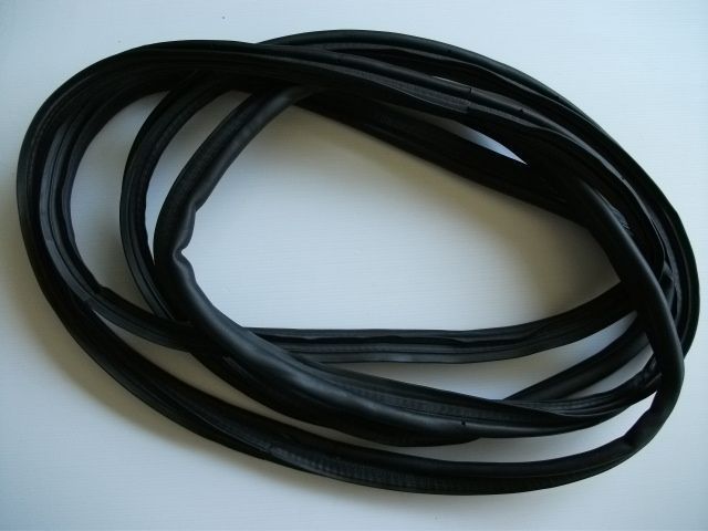 Tailgate Rubber, Narrow