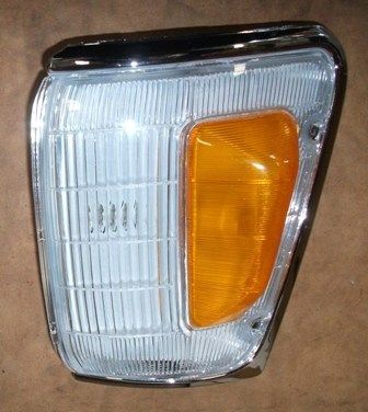 Cornerlight, RH 4WD Chrome