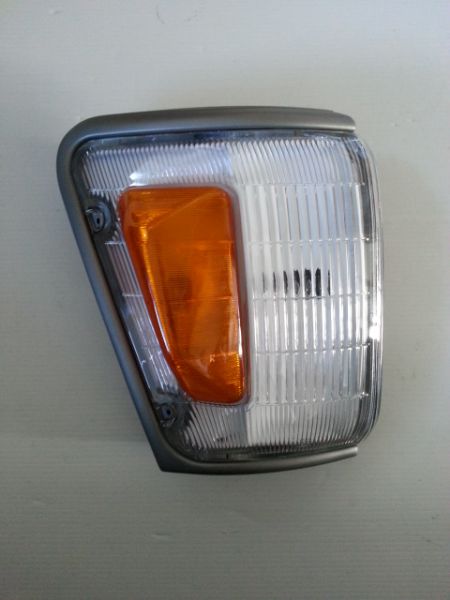 Cornerlight, RH 4WD Grey