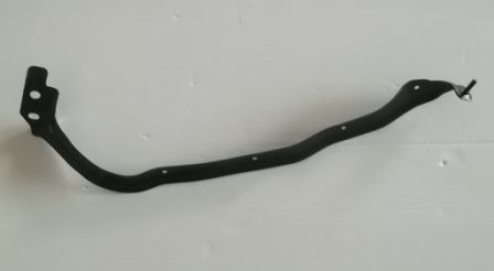 Front Bumper Retainer Brkt RH
