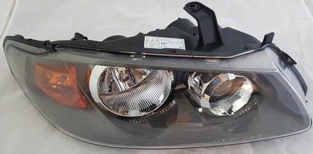 Headlight, RH (Euro) Late Type
